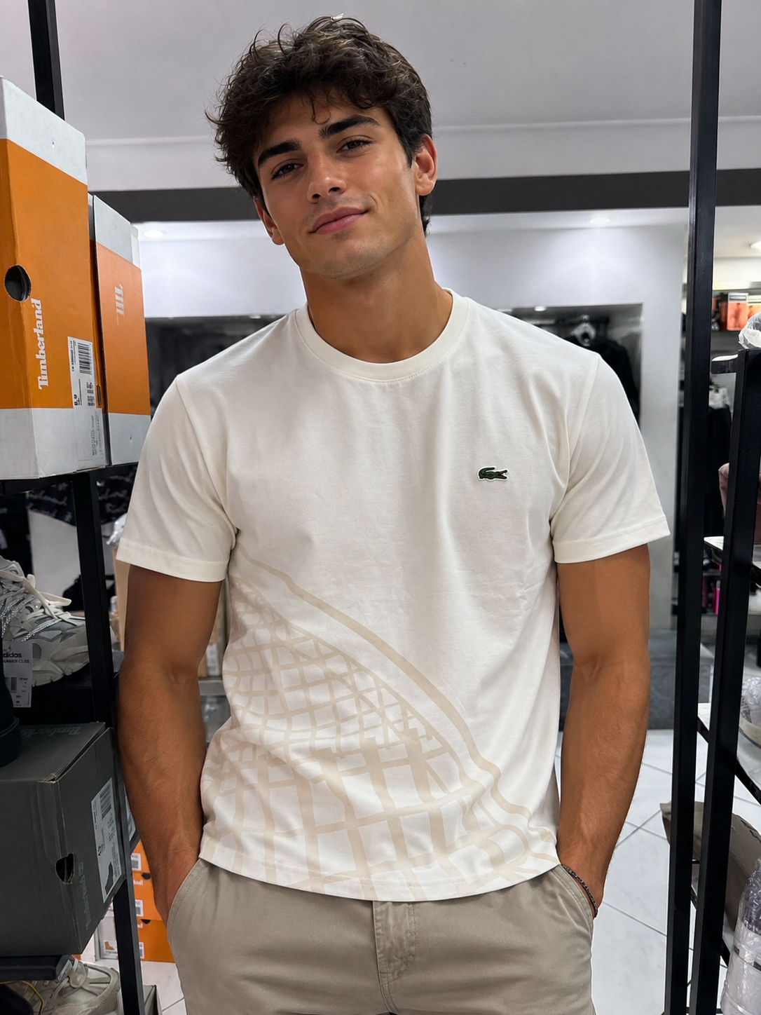 T-shirt Lacoste Con Grafica Tono Su Tono